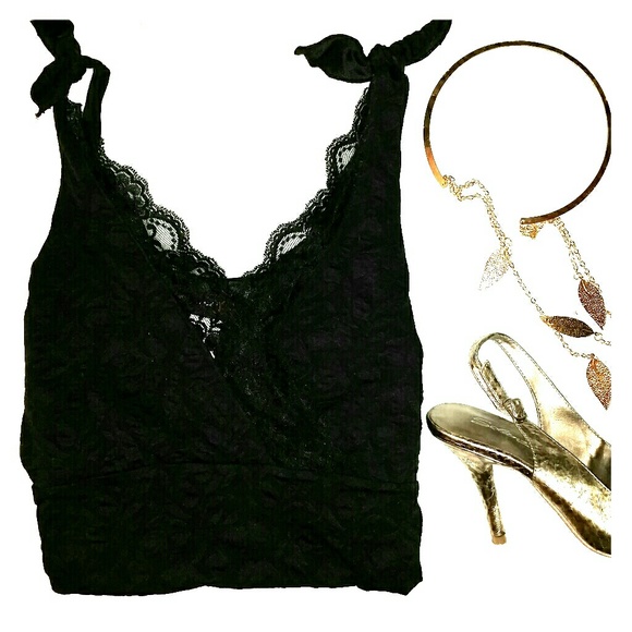 Tops - Lace V-neck Top - Small